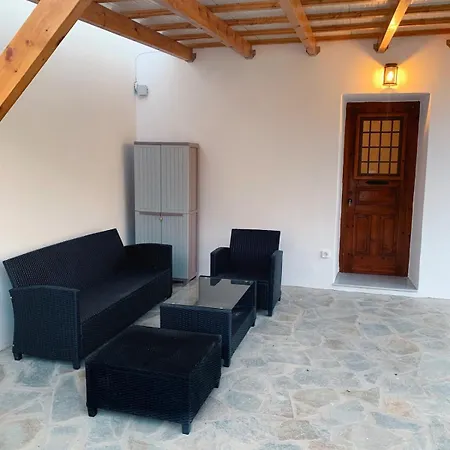 펜션 Country House, Lagoudi Village Lagoudi Zia