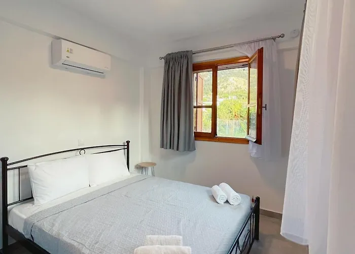 펜션 Country House, Lagoudi Village *