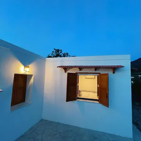 Country House, Lagoudi Village *