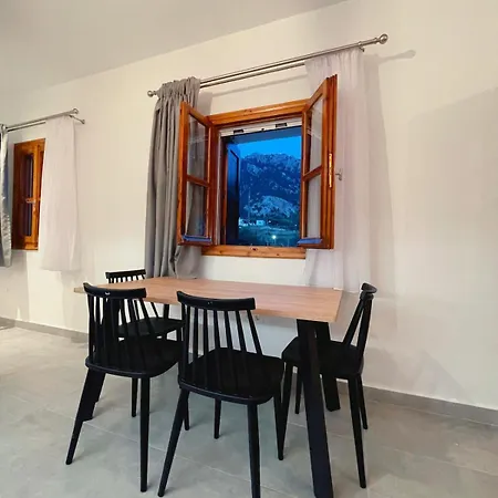 Country House, Lagoudi Village Semesterbostad *