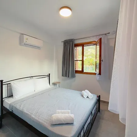 Casa de Férias Country House, Lagoudi Village *